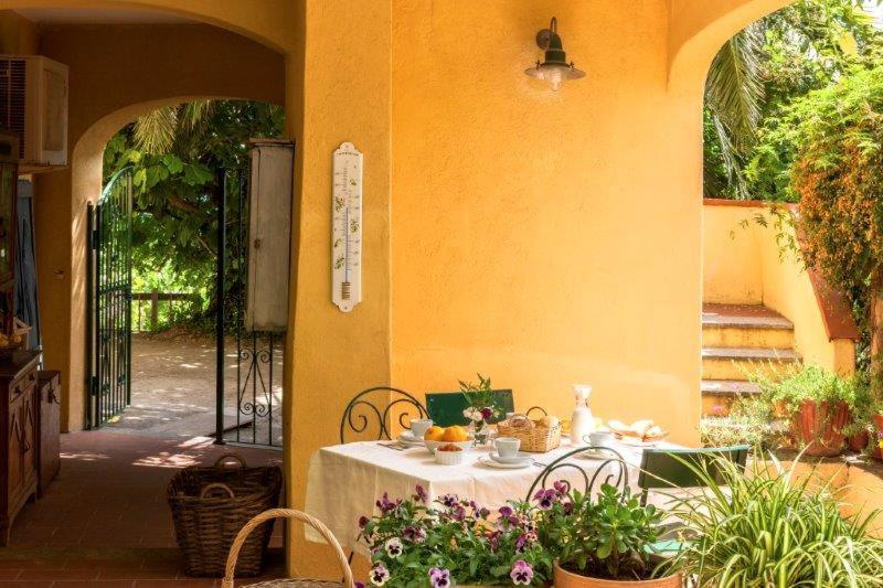 Agriturismo La Selva Hotel Finale Ligure Exterior foto